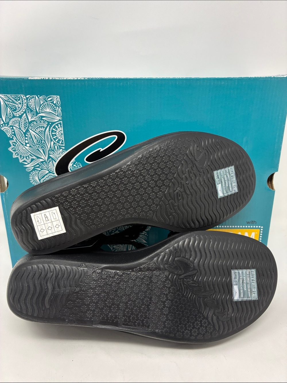 Skechers Black Cali Wedge Sandals with Decorative Laser-Cut Straps - Picture 6 of 6